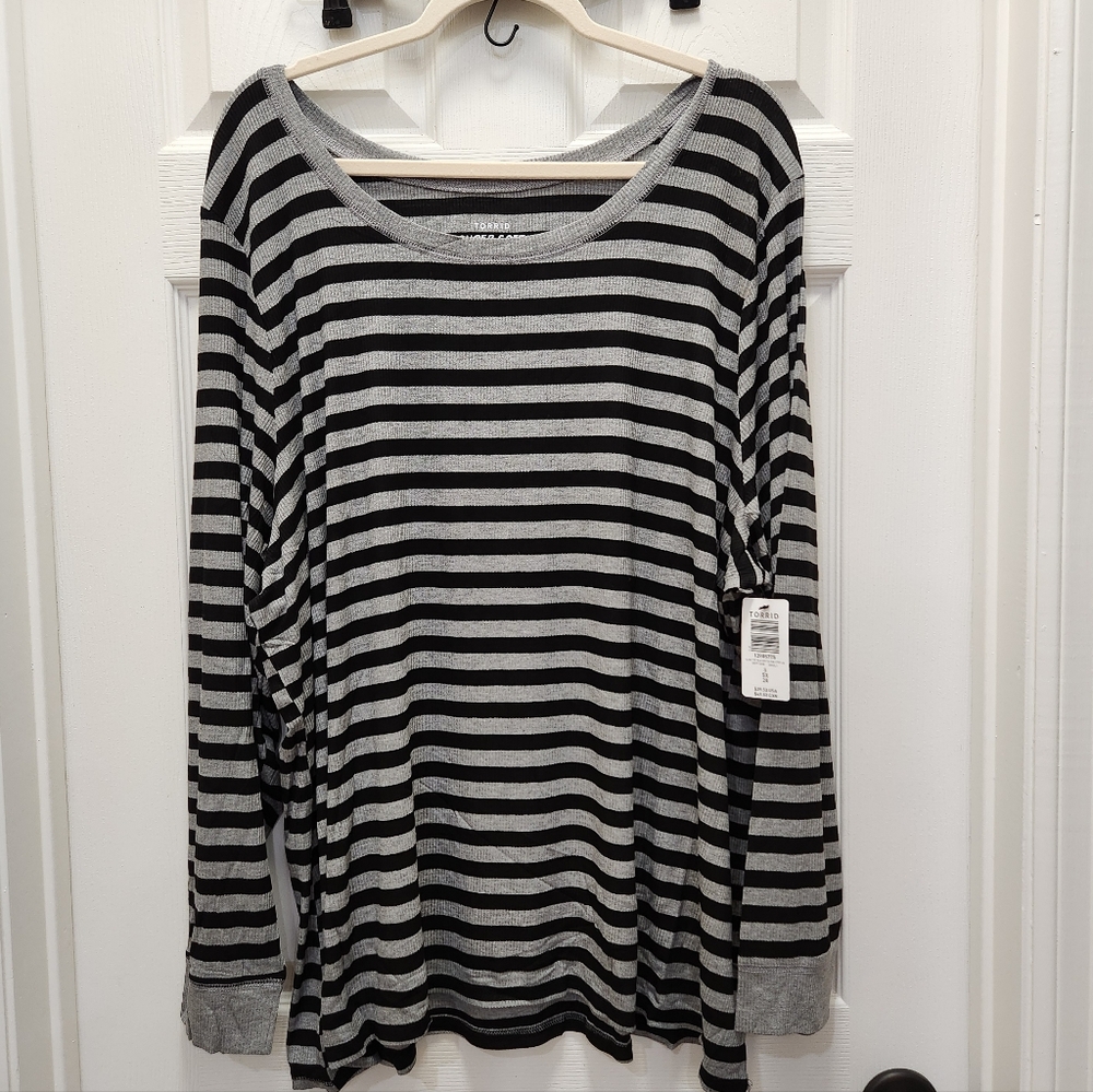 NWT Torrid SLEEP SHIRT 5X